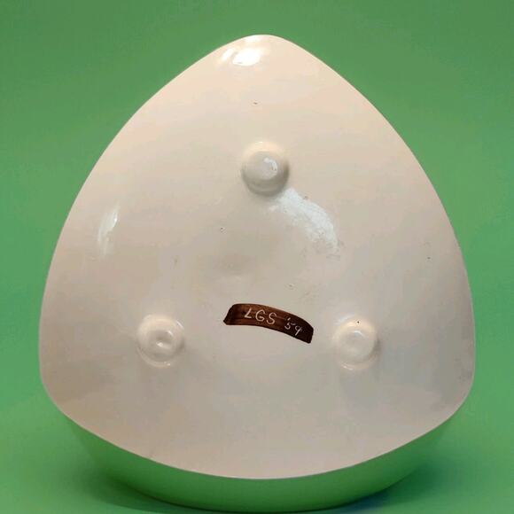 Vtg. Studio Pottery Unique Triangle Shape Serving Dish Hand Painted Flowers - Picture 6 of 6